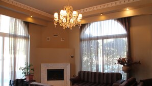 Lobby - Orfeas Hotel (Kalabaka)