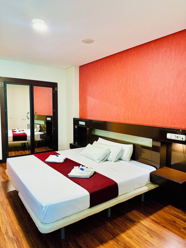 Basic Double Room, 1 Bedroom, Ensuite