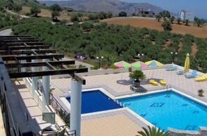 View from property - Pinelopi Apartments (Apokoronas)