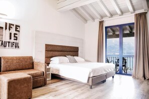Literie de qualité supérieure, couette en duvet d'oie, minibar