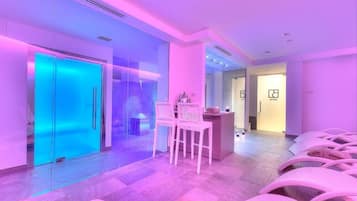Sauna, steam room, Turkish bath, body treatments, mud baths