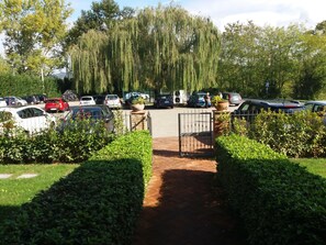 Vue depuis lâhĂ©bergement