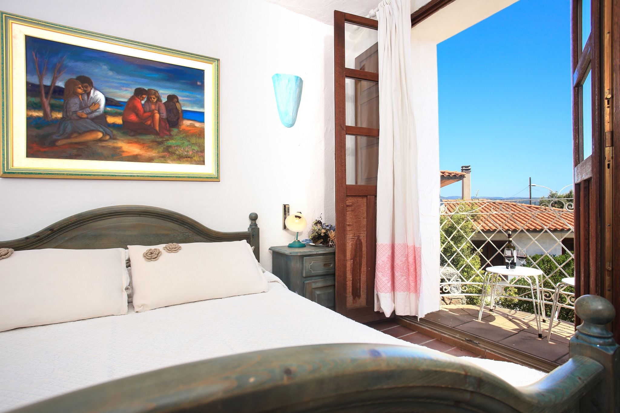 Superior Double Room | Minibar, in-room safe, blackout drapes, cribs/infant beds