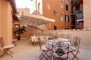 Exterior - LM Suite Spagna (Rome)