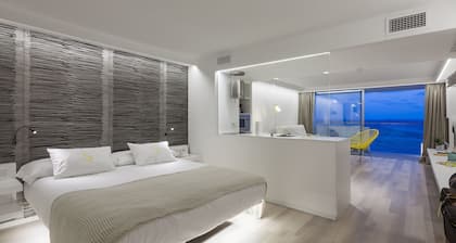 Sud Ibiza Suites