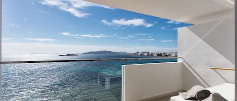 Suite, terrasse, sjøutsikt (heaven, high floors) | Sengetøy av topp kvalitet, minibar, safe på rommet og blendingsgardiner