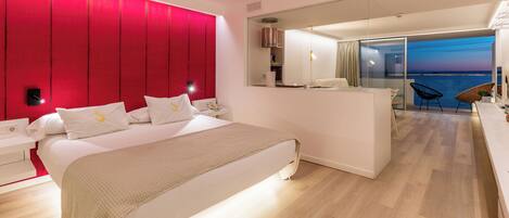 Suite, Terrace, Sea View (heaven, high floors)