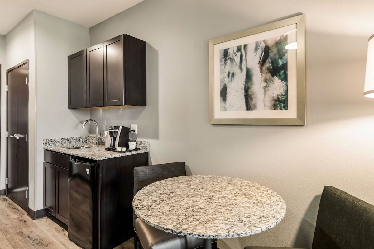 Room amenity