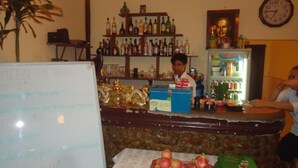 Bar (in der Unterkunft)