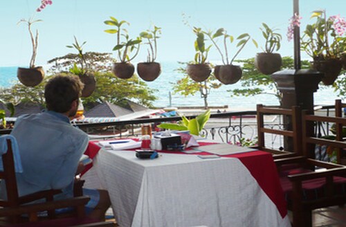 Brise de Kep Guesthouse & Restaurant