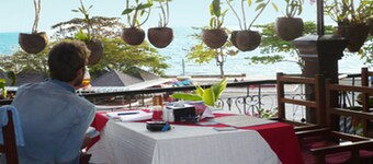 Brise de Kep Guesthouse & Restaurant