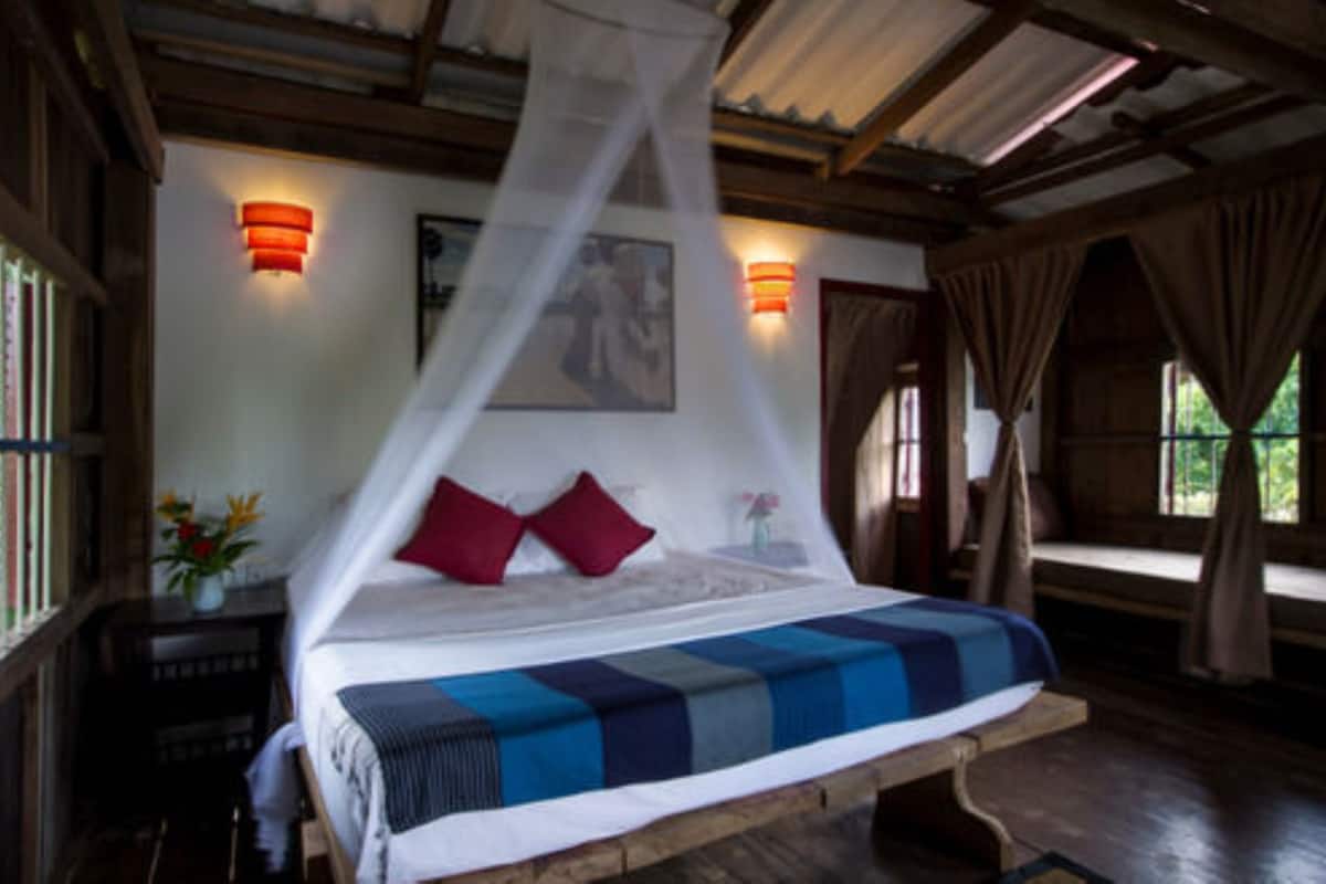 Kamer (Boat Lodge) | Een kluis op de kamer, een bureau, gratis wifi