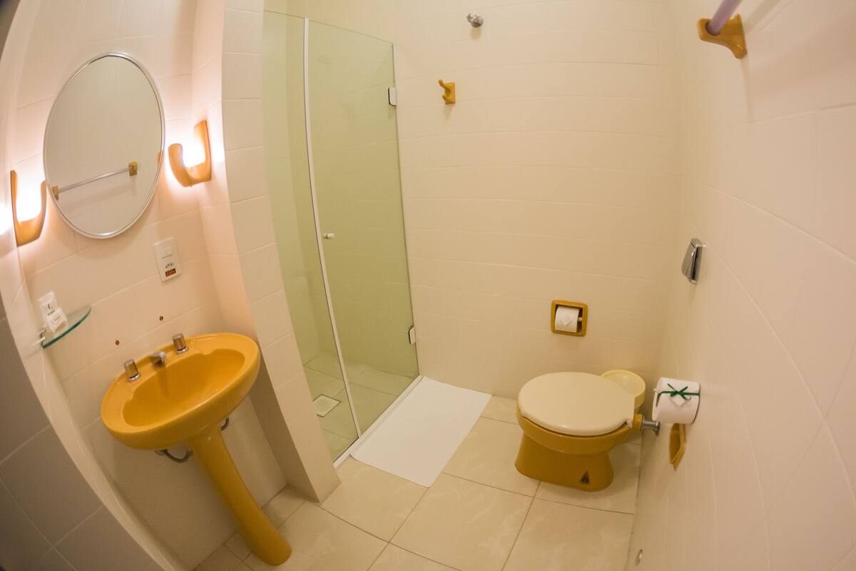 superior double room | bathroom | shower, free toiletries, hair dryer, towels
