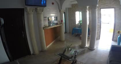 Hotel BackPacker Inn