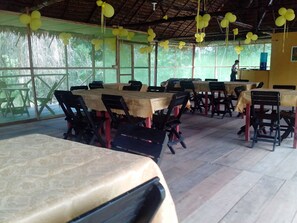 Desayuno buffet incluido todos los días