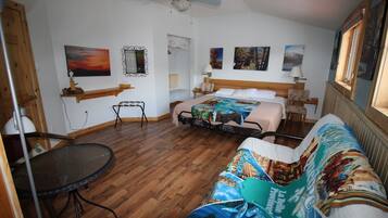 Reflect Room | 4 bedrooms, premium bedding, down comforters, Select Comfort beds