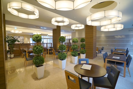 Restaurant. Ofunato Plaza Hotel