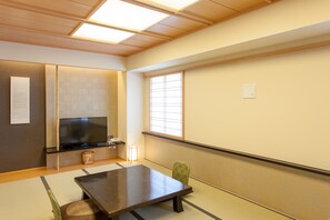 Free WiFi, bed sheets - Ofunato Plaza Hotel (Ofunato)