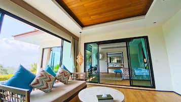 One Bedroom Villa with Private Pool - Full Sea View | Premium bedding, minibar, in-room safe, desk