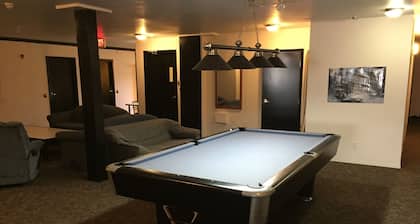 Invermere Hostel