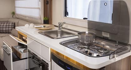 Go Outdoors Motor Home - Caravan Park