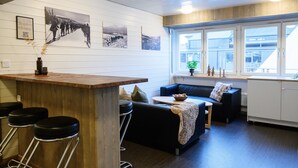 غرفة لفردين - بحمام مشترك (Hostel) | منطقة المعيشة