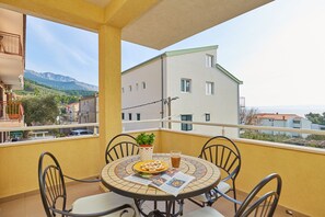 City Apartment, 1 Bedroom, Balcony | Balcony - Apartments Zelic Tucepi (Tucepi)