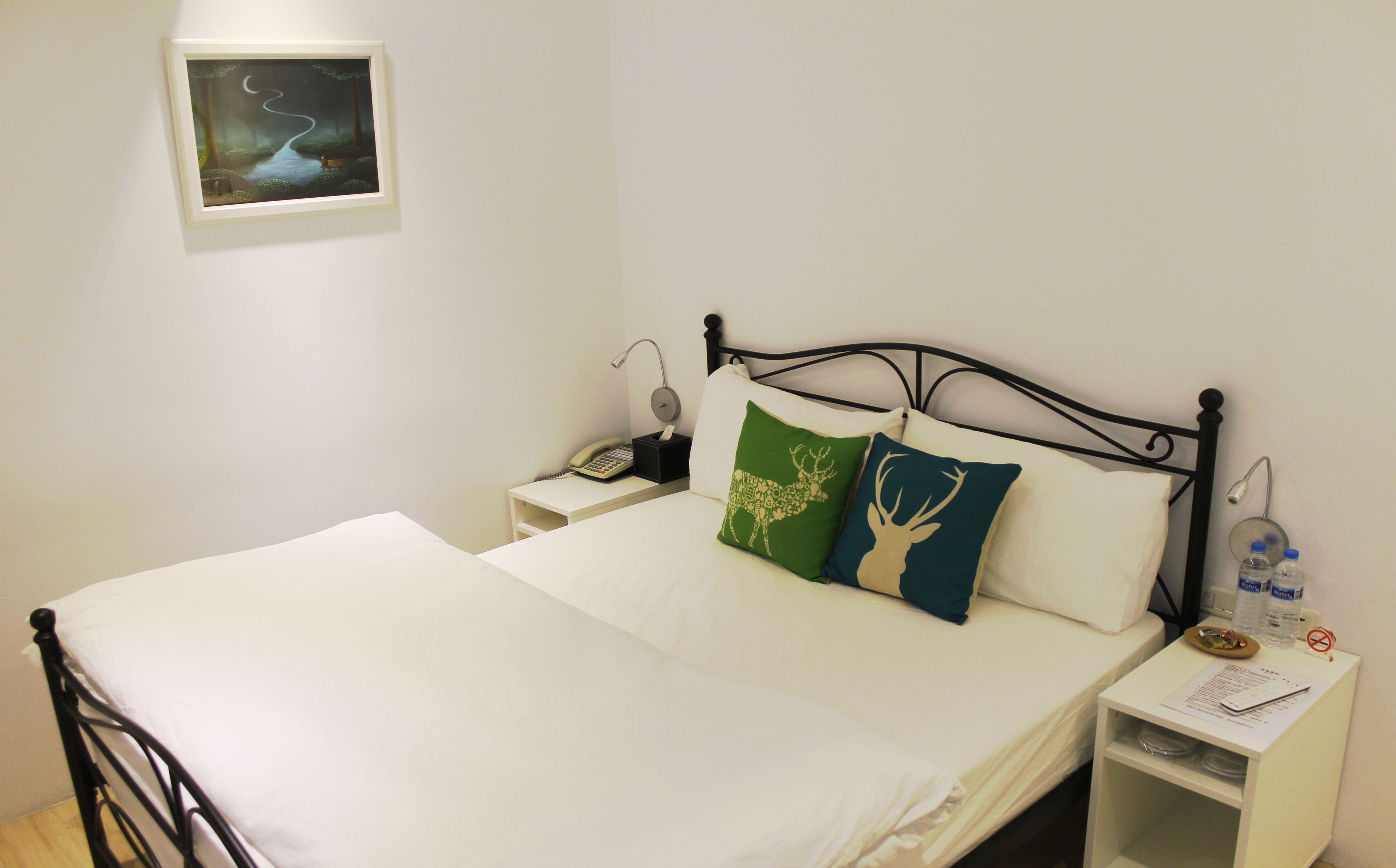 Loft suite | Individually furnished, soundproofing, free WiFi, bed sheets