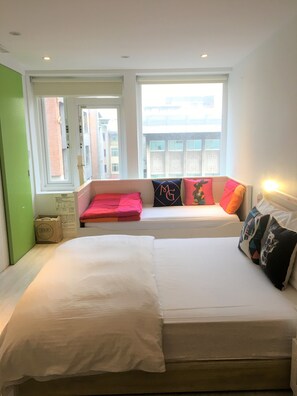 Basic-Zimmer, Gemischter Schlafsaal (for 6 people) | 1 Schlafzimmer, individuell eingerichtet, schallisolierte Zimmer