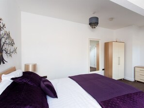 Appartement Luxe, salle de bains privée (Occupancy 4) | 1 chambre