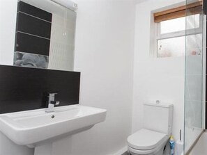 Appartement Luxe, salle de bains privée (Occupancy 4) | Salle de bain