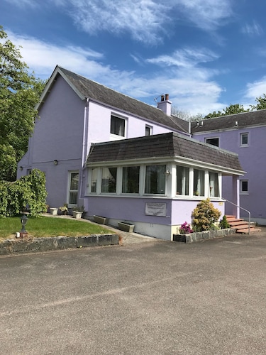 Glenlochy Nevis Bridge Apartments