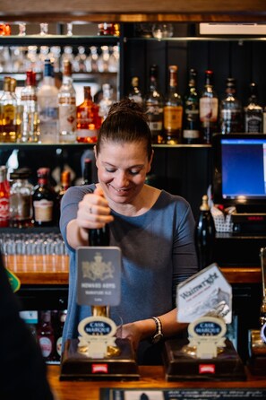 Bar (on property) - Howard Arms (Brampton)