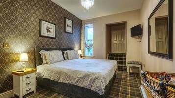 Double or Twin Room, Ensuite