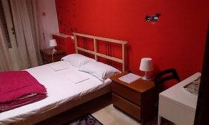 Frette Italian sheets, down duvets, in-room safe, free WiFi