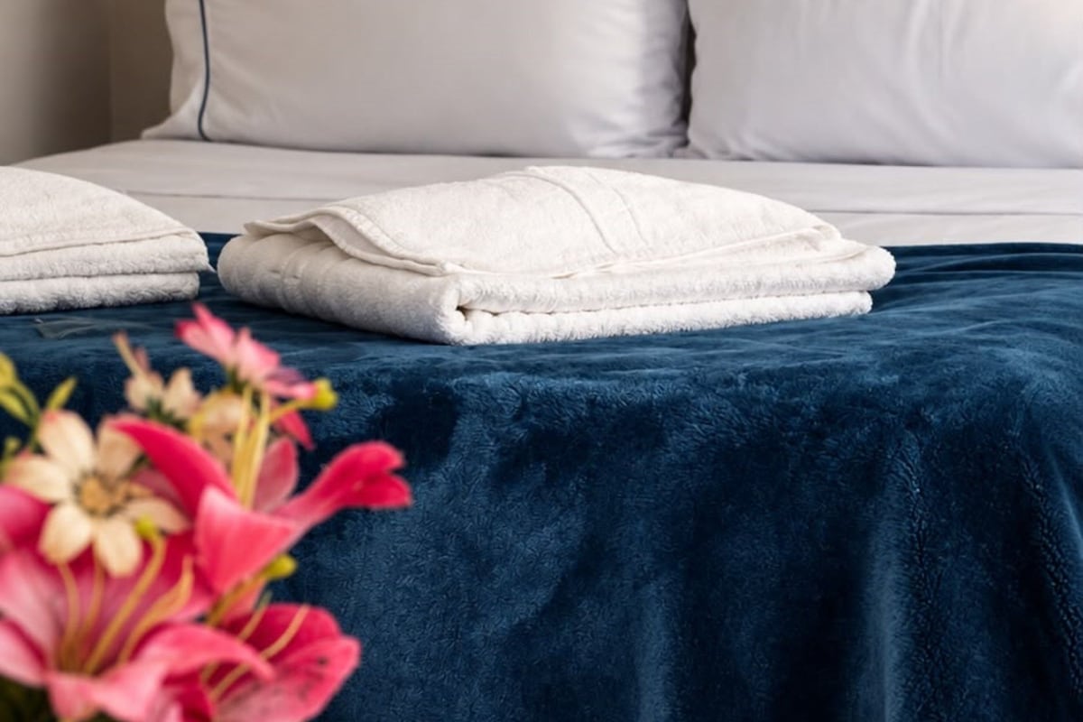 Deluxe Double Room | Minibar, in-room safe, desk, blackout curtains