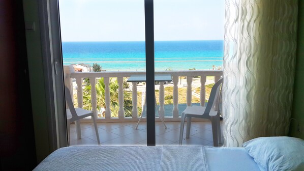 스탠다드 더블룸, 바다 전망 | 발코니