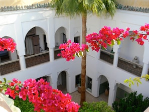 Courtyard - Riad El Mezouar (Marrakech)