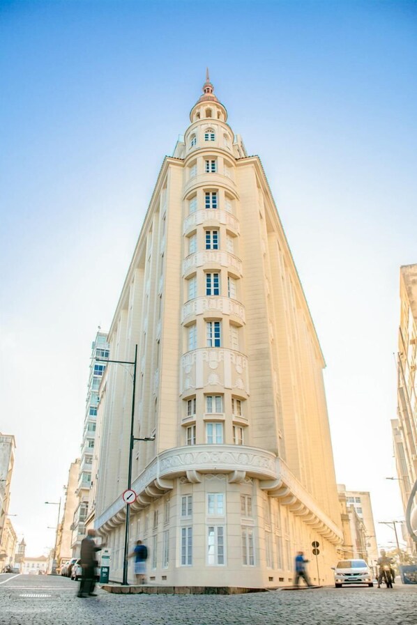 Facciata della struttura