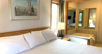 AppleCreek Resort - Hotel & Suites