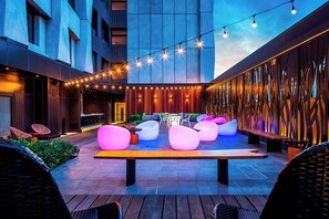 Se sirven desayunos, almuerzos y cocina americana 