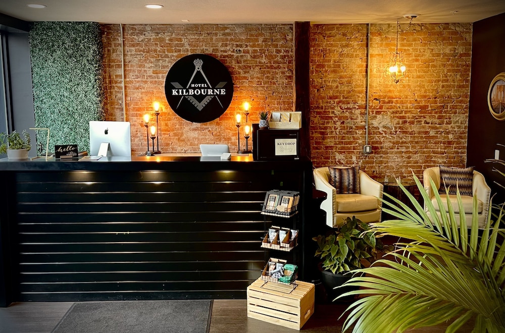 Hotel Kilbourne Downtown Sandusky by null