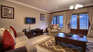 Casa exclusiva, 3 quartos, vista para a montanha | Área de estar