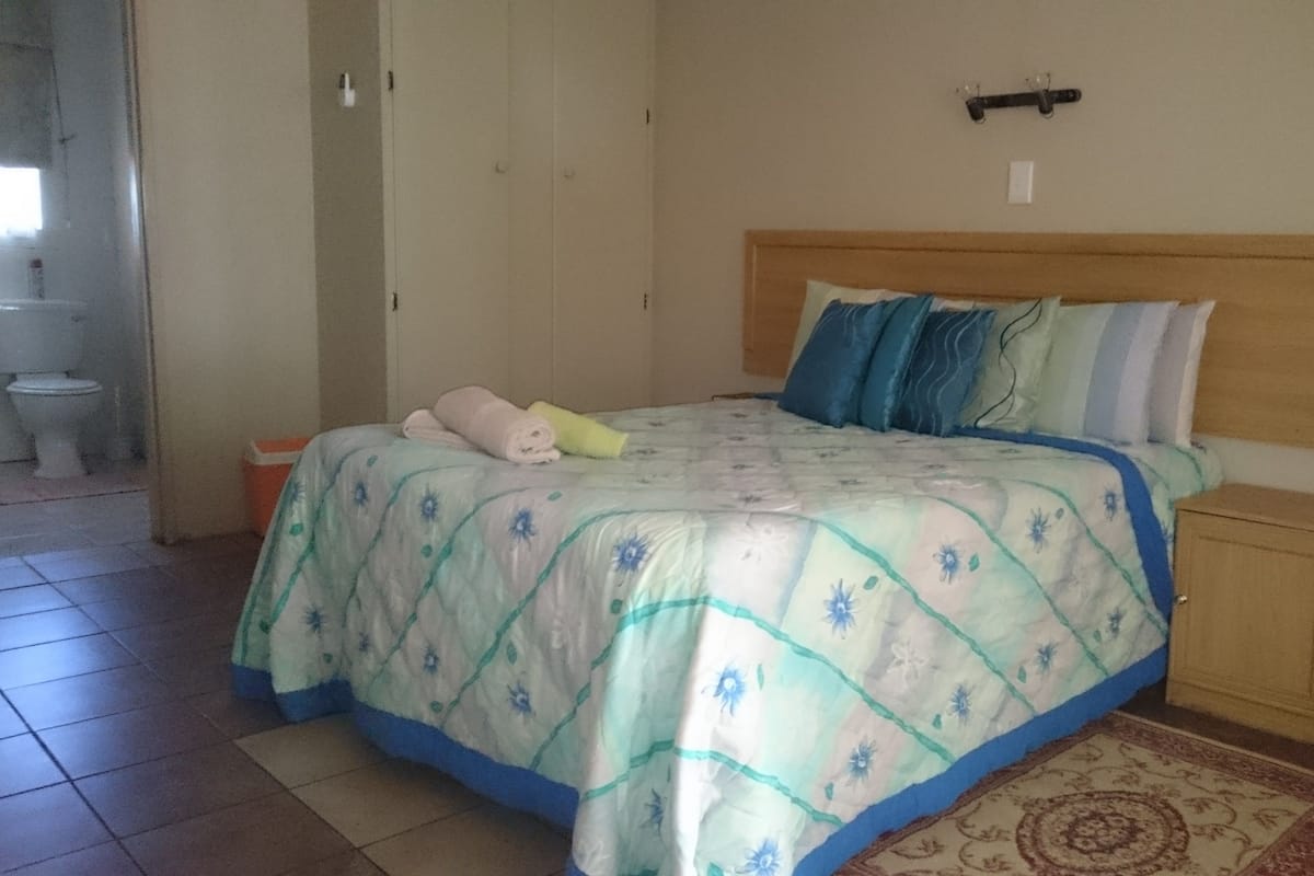 Habitación Deluxe, 1 habitación | Wifi gratis y ropa de cama
