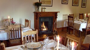 Aamiainen ja illallinen