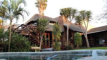 Alberca al aire libre