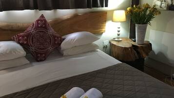 Luxury King Room Upperdeck