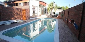 Piscina all'aperto