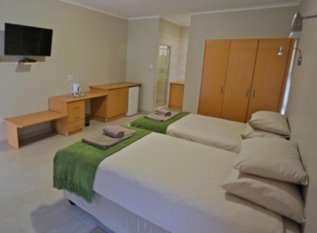 premium bedding, desk, free wifi, bed sheets