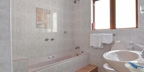 Free toiletries, towels